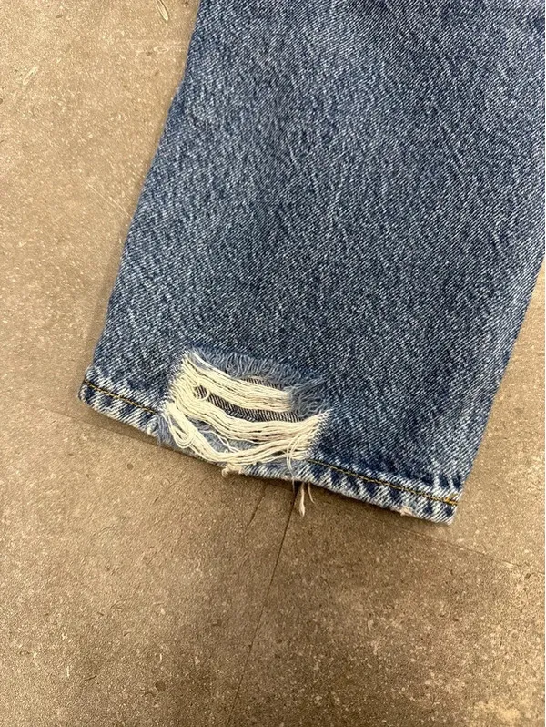PacSun women’s size 26 Dad Jeans - Image 8