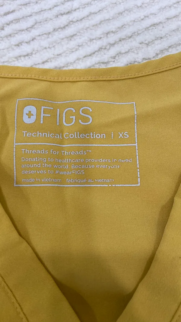 FIGS Scrub Top - Image 2