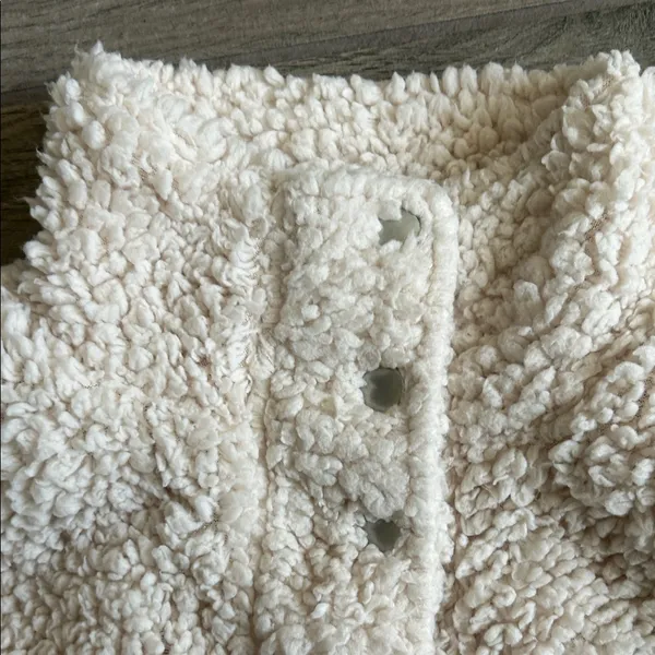 Thread & Supply Cream Sherpa Jacket Size M - Image 3