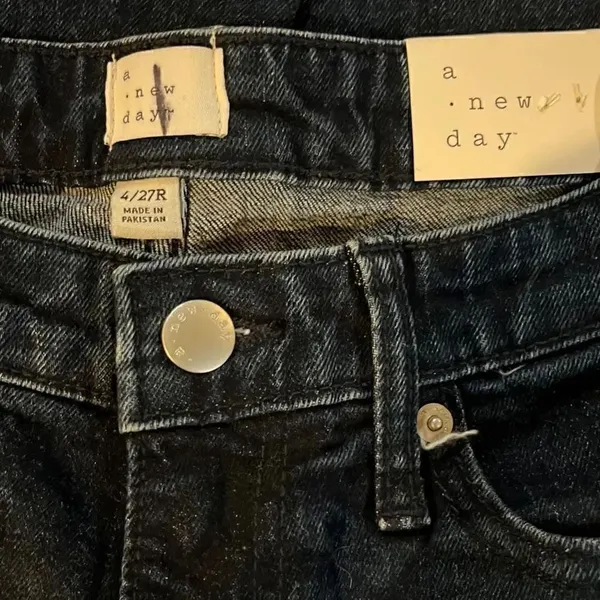 A New Day Bootcut High Rise Straight Hip Jeans Size 4 Blue - Image 2