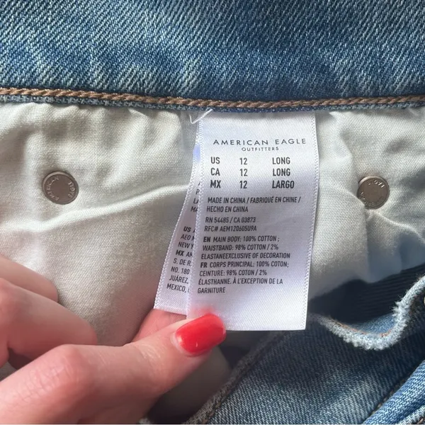 American Eagle Light Wash Distressed Flare Jean Size 12 Long - Image 12
