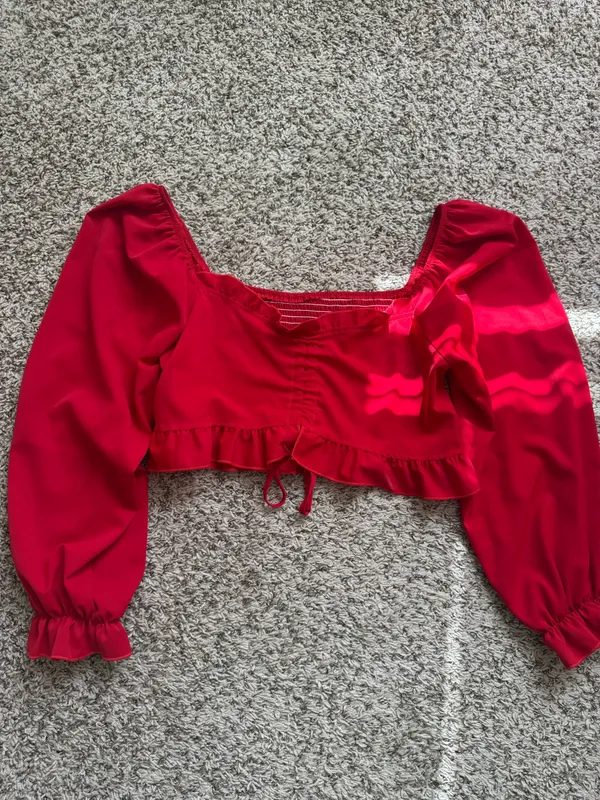 Red top Size M - Image 2
