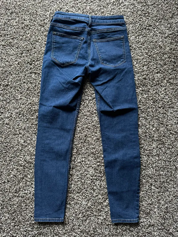 H&M Skinny Ankle Jeans - Image 2