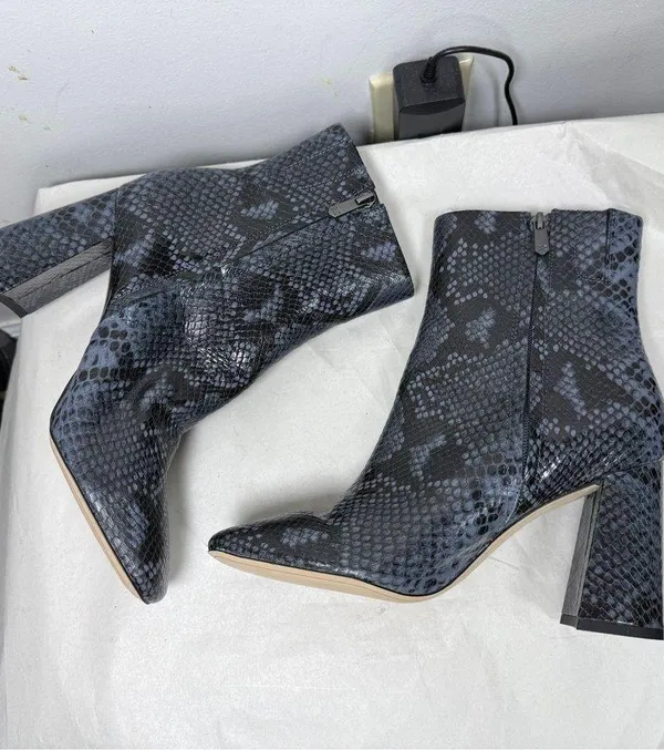Sam Edelman Codie Bootie in Marina Blue Snakeskin Sz 9 - Image 8