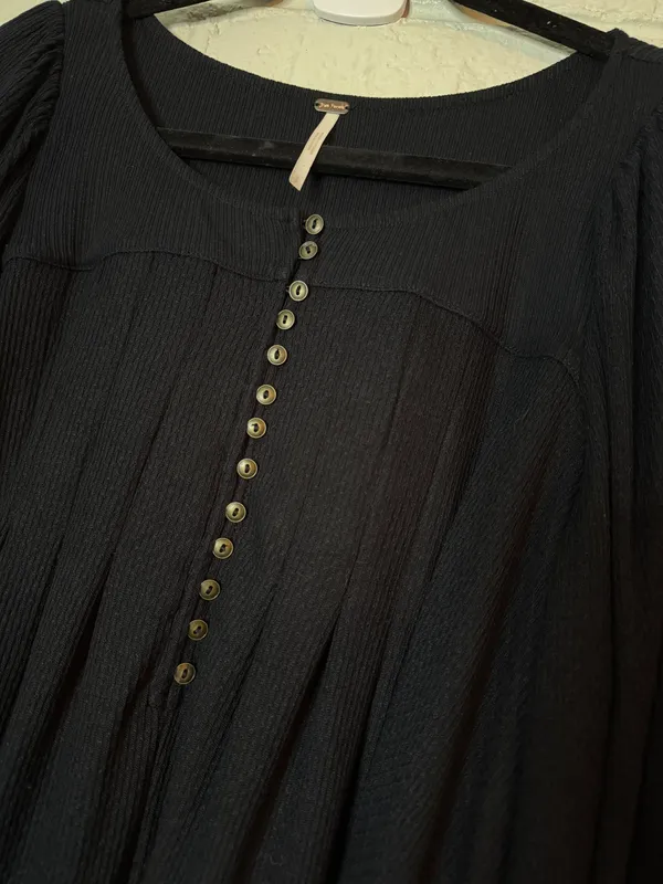 Free People Black Cotton Blend Long Sleeve Ladies Top Size S ✨ - Image 5