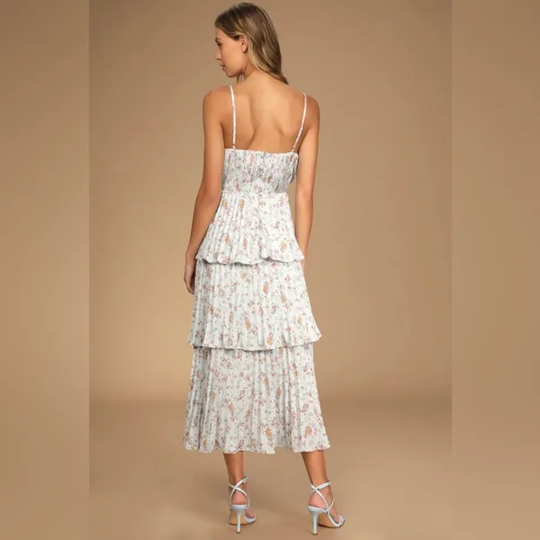 ✨Lulus Blue Cascade Ruffle Floral Midi Dress S✨ - Image 3