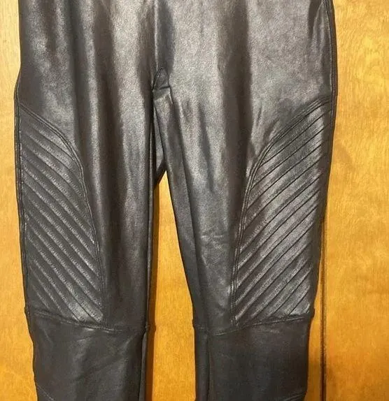 Spanx faux leather moto leggings. Medium - Image 2