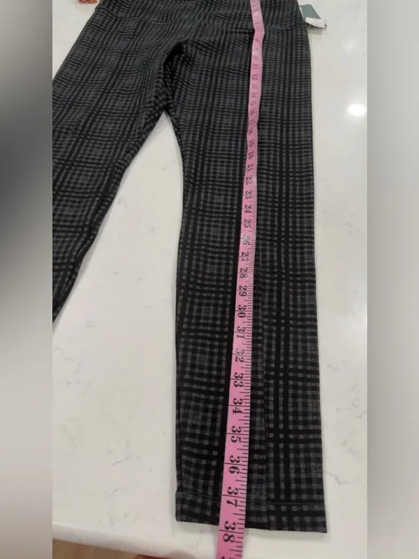 Lysse Black Plaid High-Rise Stretch Leggings - Image 10