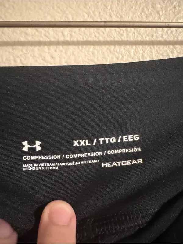Under Armour Black Women's High-Waist Training Leggings - Image 2