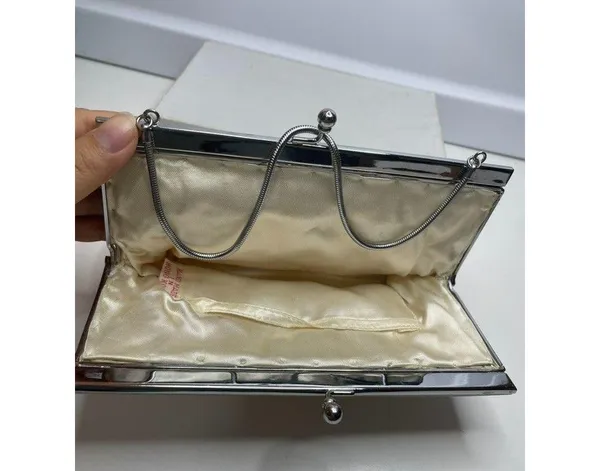 Handmade Vintage Ivory white All Beaded Top Handle Bag With Mother Of Pearl Detailing - Image 12