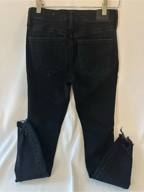 American Eagle Outfitters Black Distressed Jeggings - Image 2