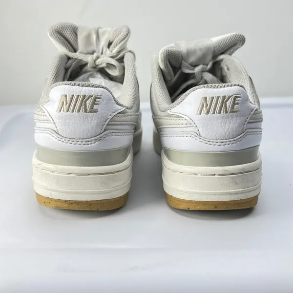 Nike Gamma Force White Phantom Light Bone DX9176-103 Womens Size 7 Low Top Sneak - Image 3