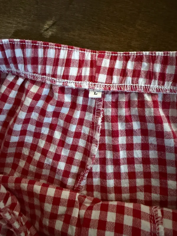 Red Gingham shorts Size L - Image 3