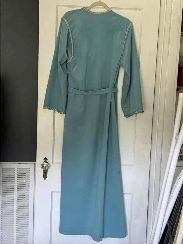 Vanity Fair Vintage Light Turquoise Wrap Robe with Braided Trim and Belt - Image 7