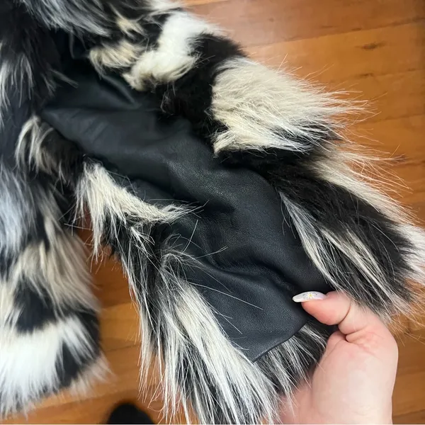 NWT H&M furry/leather jacket - Image 8