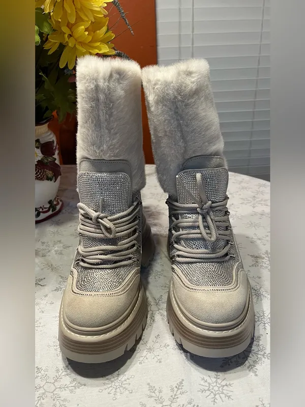 NEW Michael Kors Shiloh Mixed-Media Platform Boots – Bone – Size 8M - Image 6