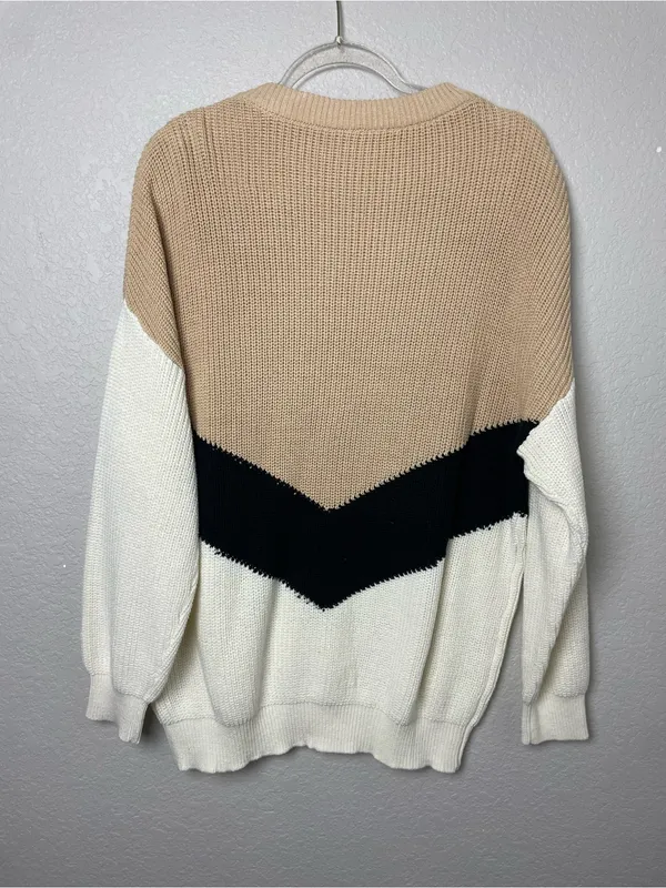 Neutral Colorblock Chevron Crewneck Sweater - Beige, Black & White Size L - Image 5