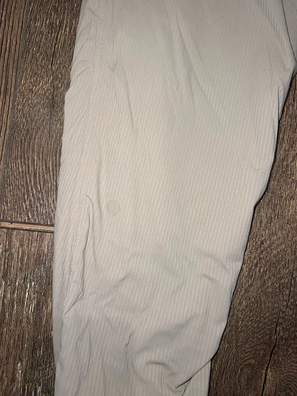 Lululemon Joggers - Image 4