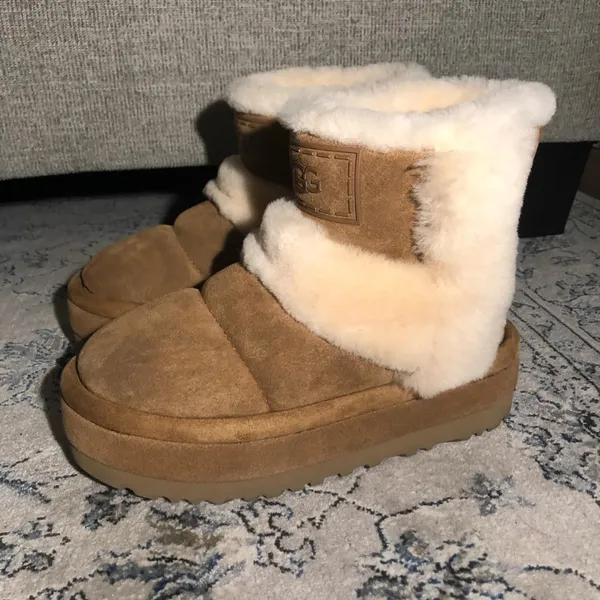 UGG Classic Chillapeak Platform Boots - Image 5