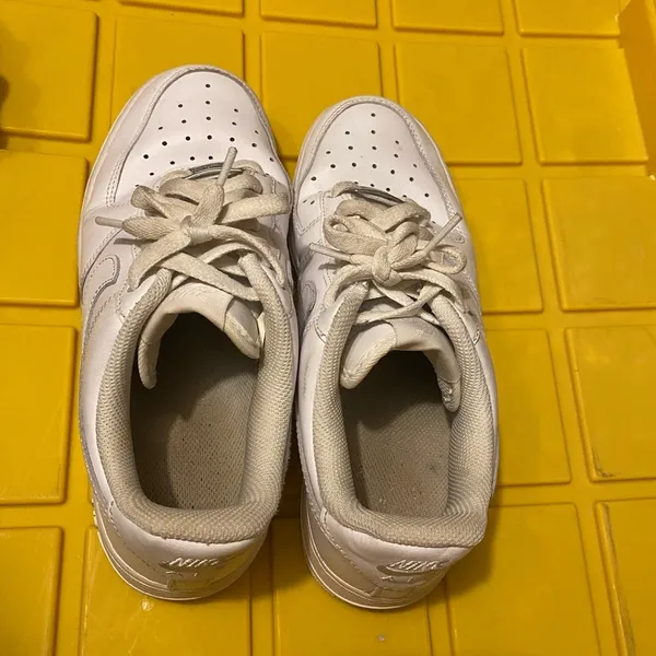 Nike Air Force 1 Low White Leather Sneakers Classic 90s 2000s Streetwear 7.5 Y2K - Image 8
