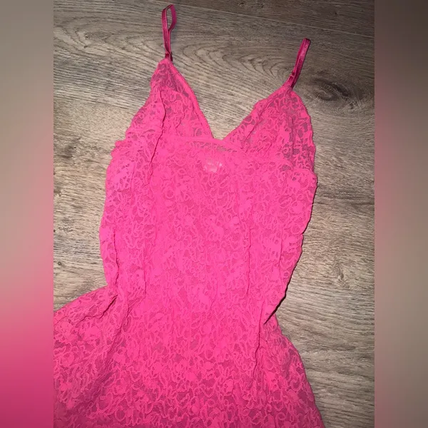 Victoria’s Secret RARE Y2K HOT PINK LACE Mini Lingerie Dress Large - Image 2