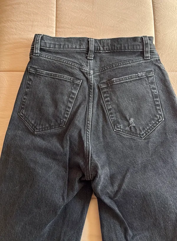 Abercrombie Black Jeans - Image 3