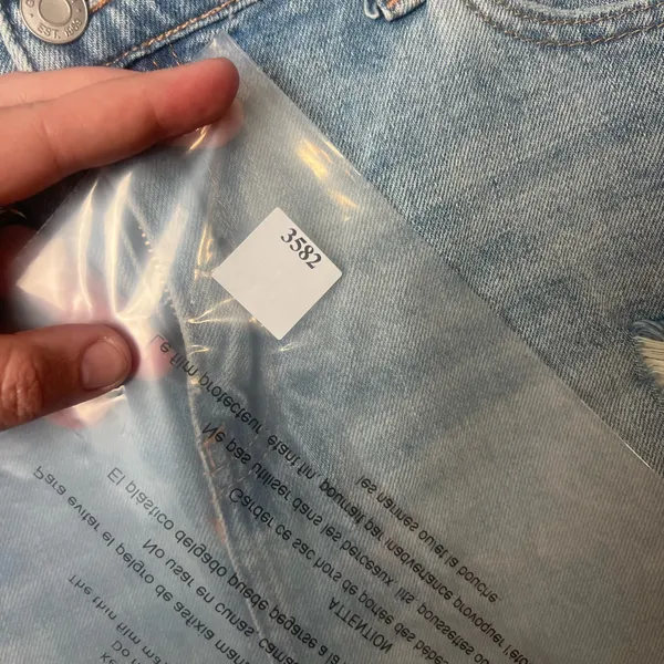 Gap Denim Woman Size 30(US 10) light wash Distressed Mini‎ Denim Skirt - Image 8