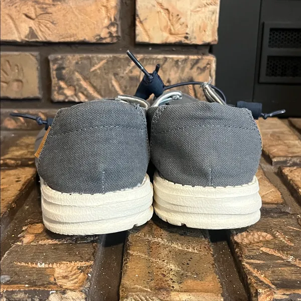 Hey Dude Women’s Wendy Chambray Navy & White Shoes‎ Size 8 - Image 6