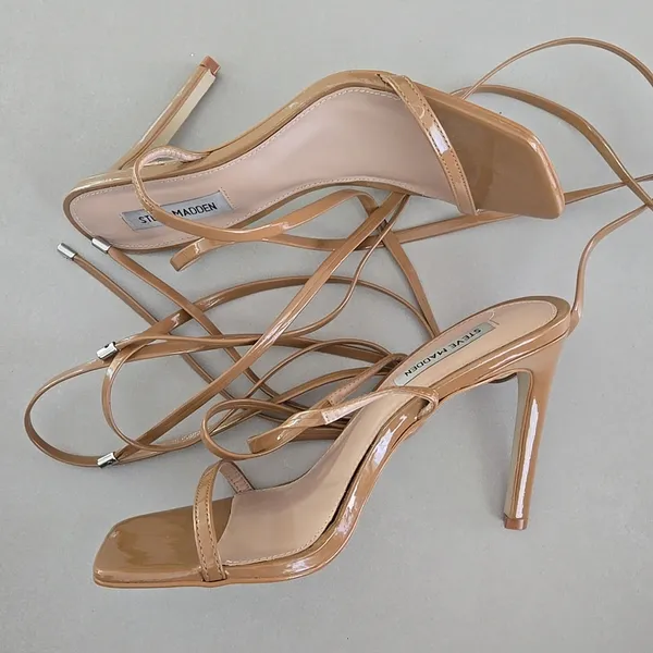 New Steve Madden Tan Block Heel Sandals - Image 3
