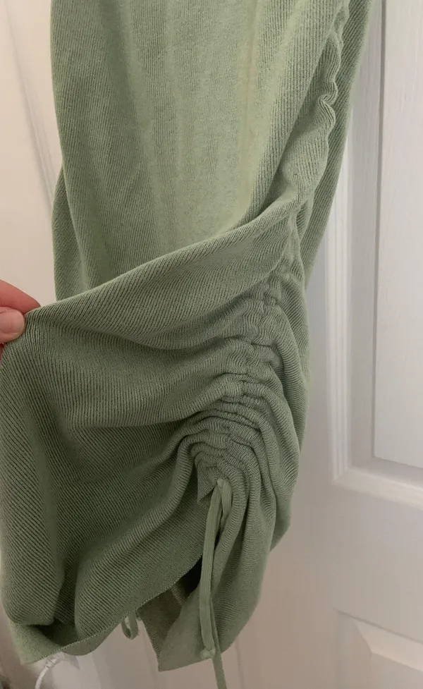 Ruched Sides Green Dress - Image 4