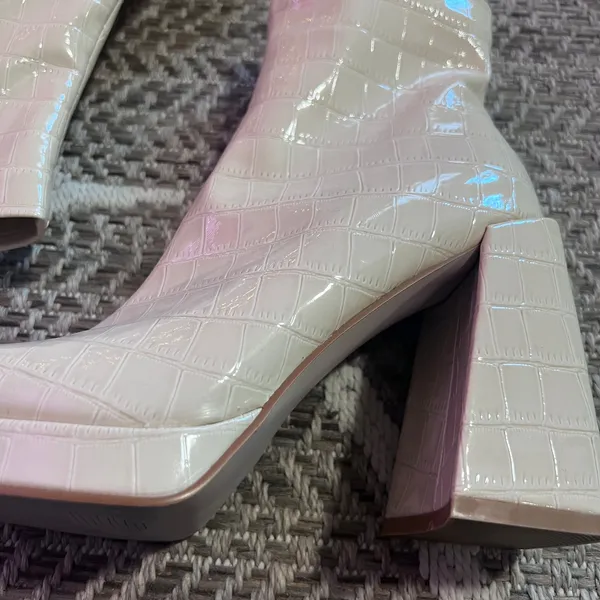 Vivianly Chunky Heel Ankle Boot Sz 9 - Image 2