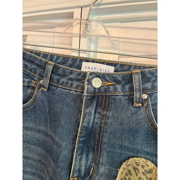 Angel Kiss‎ Leopard Heart Patch Jeans - Image 5