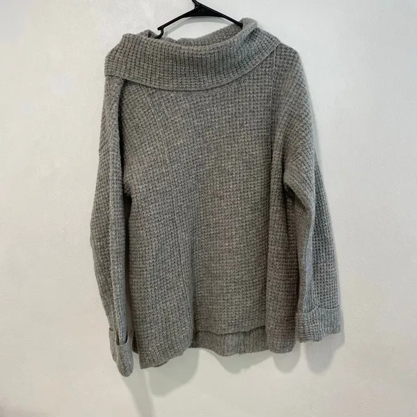 Free People Gray Waffle Knit Off Shoulder Sweater Size S Cozy Slouchy - Image 2