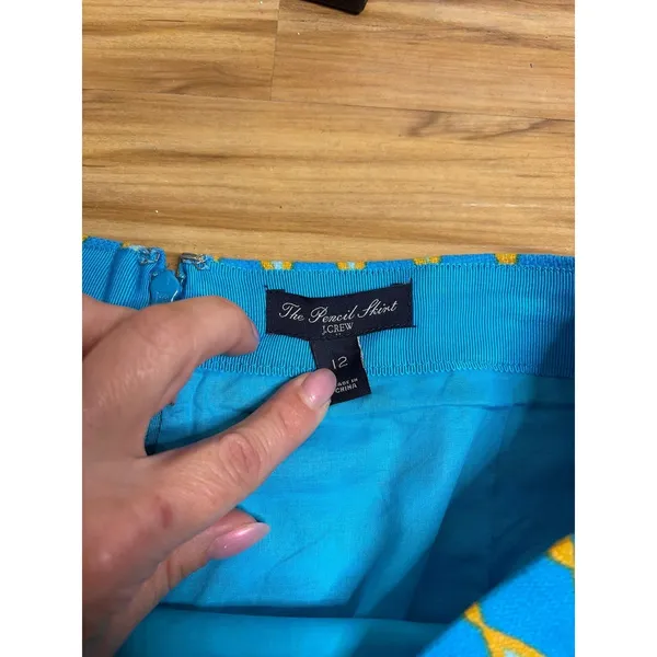 J.Crew geometric skirt size 12 - Image 3