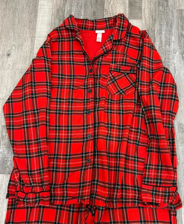 Wondershop Plaid Pajama Set - Image 2