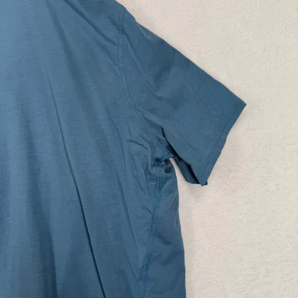 Lululemon Size 14 Back in Action Short Sleeve T-Shirt Utility Blue Relaxed Fit - Image 4