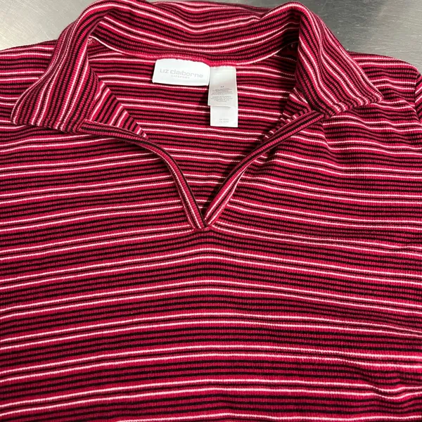 Liz Claiborne Striped Red, Black and White Sweater - Size Medium - GUC - Image 3