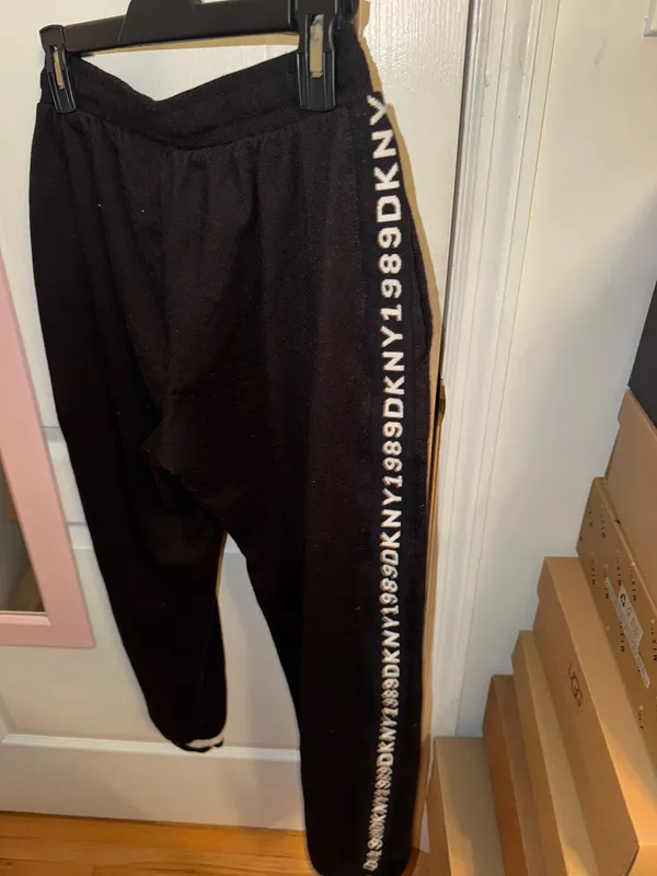 DKNY sweatsuit - Image 6