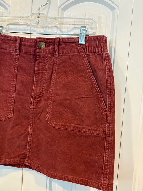American Eagle super stretch corded rust mini skirt size 6 - Image 3