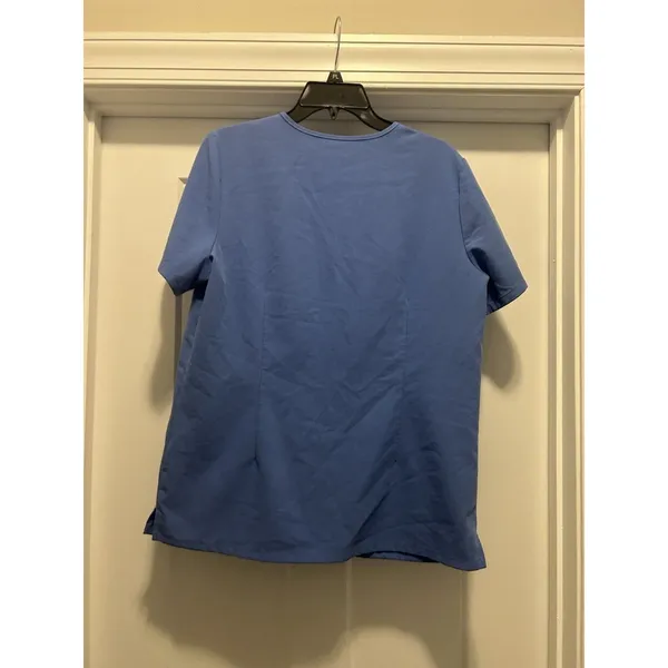 Figs Casma Scrub Top Women’s Size Medium Blue Two Pockets V-Neck Shirt Health - Image 4