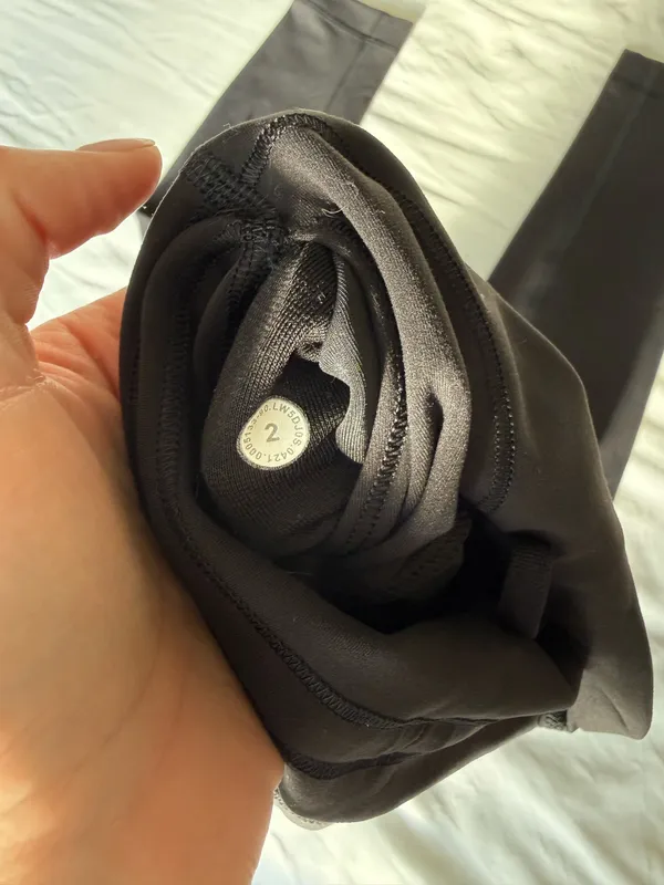 Lululemon Wunder Train Leggings High-Rise 28" - Image 4