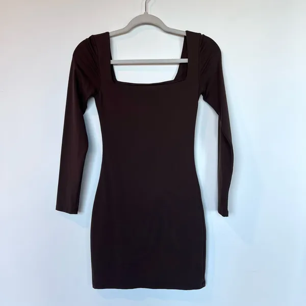 New Without Tags BROWN Babaton Contour Square Neck Long Sleeve Mini Dress - Image 10