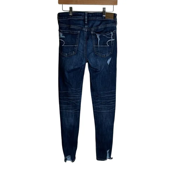 American Eagle Women's Super Stretch High-Rise Distressed Jegging‎ Jeans Size 6 - Image 8