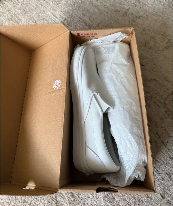 Vans Classic Slip-On White - Image 2