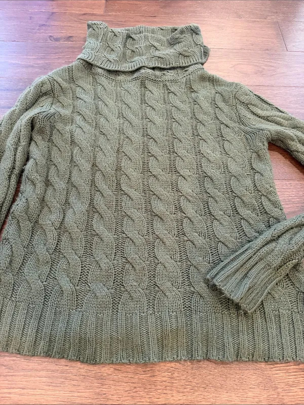 Ye Mak Olive Green Cable Turtleneck Sweater - Women’s Size Small - C27-139 - Image 6