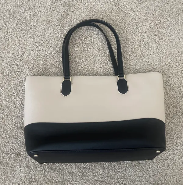 Black And White Leather Purse - Image 5