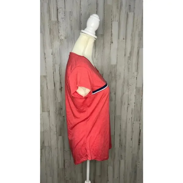 NWT NHL Washington Capitals Women's V-Neck Cap Sleeve Red T-Shirt‎ Size Small - Image 3