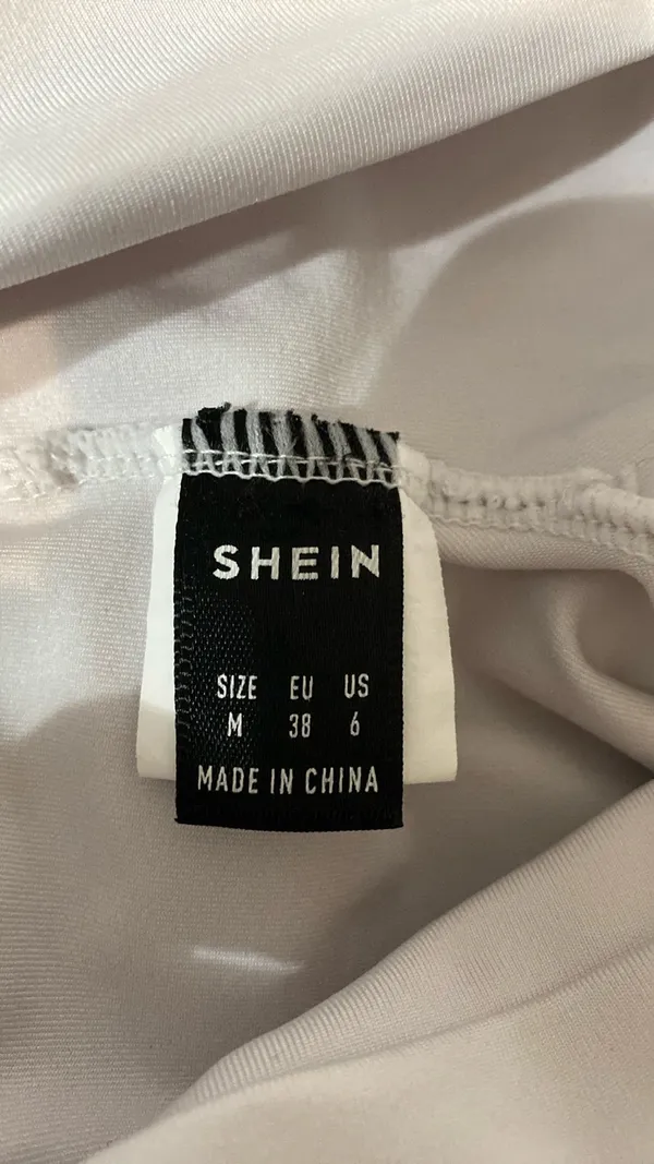 Shein white longsleeves Hoodie top with bag -Size Medium. Excellent condition, gently warn. Measurements approximately 18” from armpit to armpit x 19” long. Non-smoking home. priced to sell at as is condition. Don’t like my price, make reasonable offer! And thank you for checking my closet. - Image 6