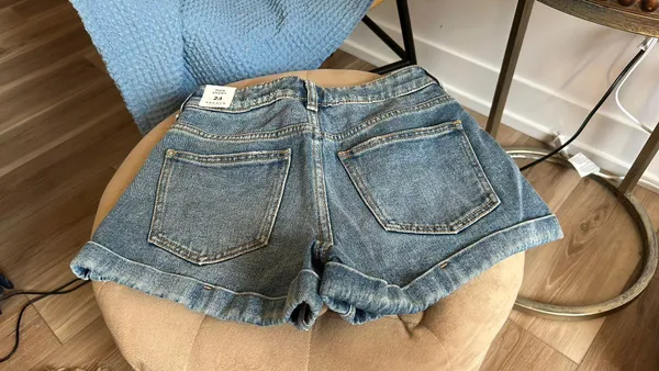 PacSun Mom Short - Image 2
