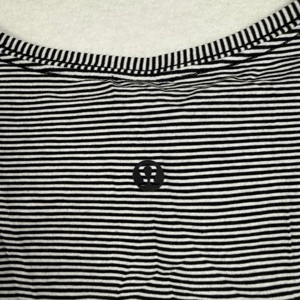 Lululemon Love Tee Womens 4 Black‎ White Striped Pima Cotton Short Sleeve Shirt - Image 6